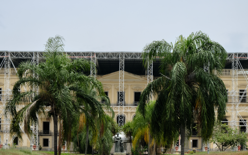 Fachada do Museu Nacional com a Leopoldina