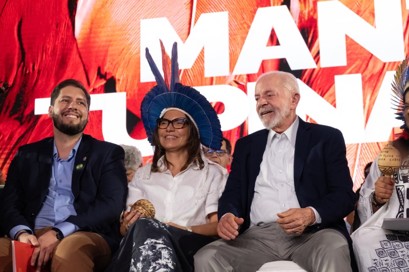 A primeira-dama Janja Lula da Silva foi homenageada pelos tupinambás. Foto: Diogo Vasconcellos (MN/UFRJ)